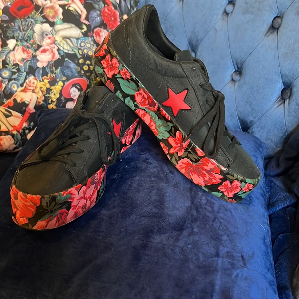 Converse One Star OX floral print platform shoes